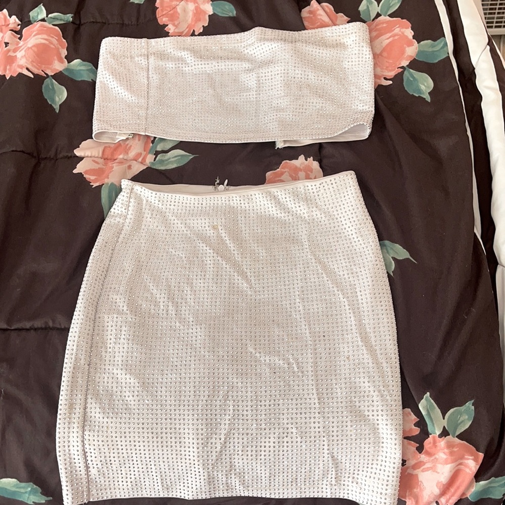 Two piece cut skirt and tube top